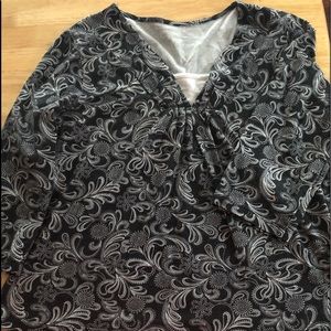 Paisley black 3/4 top